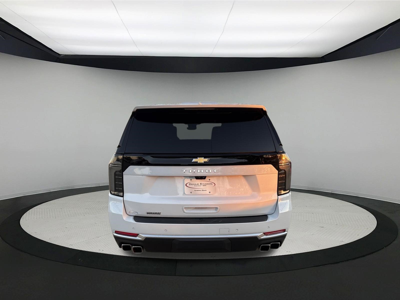 Used 2026 Chevrolet Tahoe High Country AWD/4WD image 6
