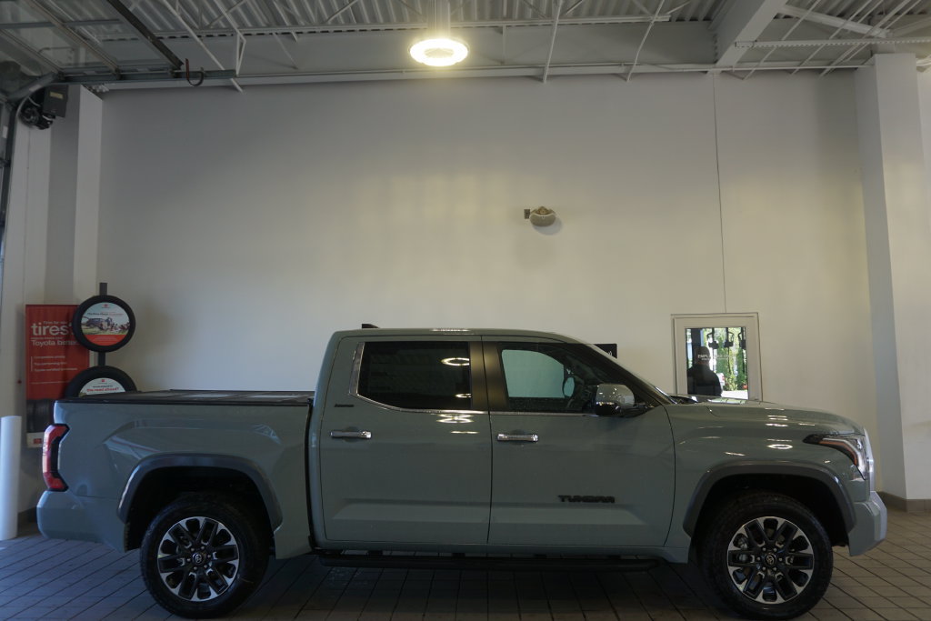 New 2026 Toyota Tundra Limited AWD/4WD image 18