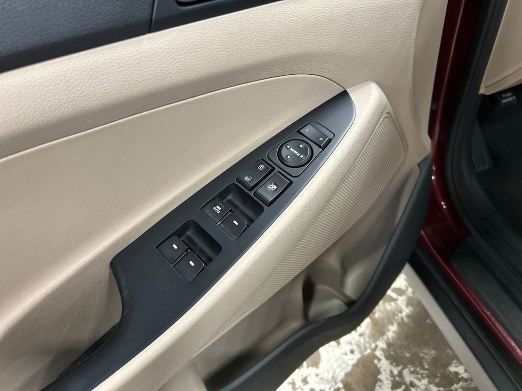 Used 2017 Hyundai Tucson Sport AWD/4WD image 16