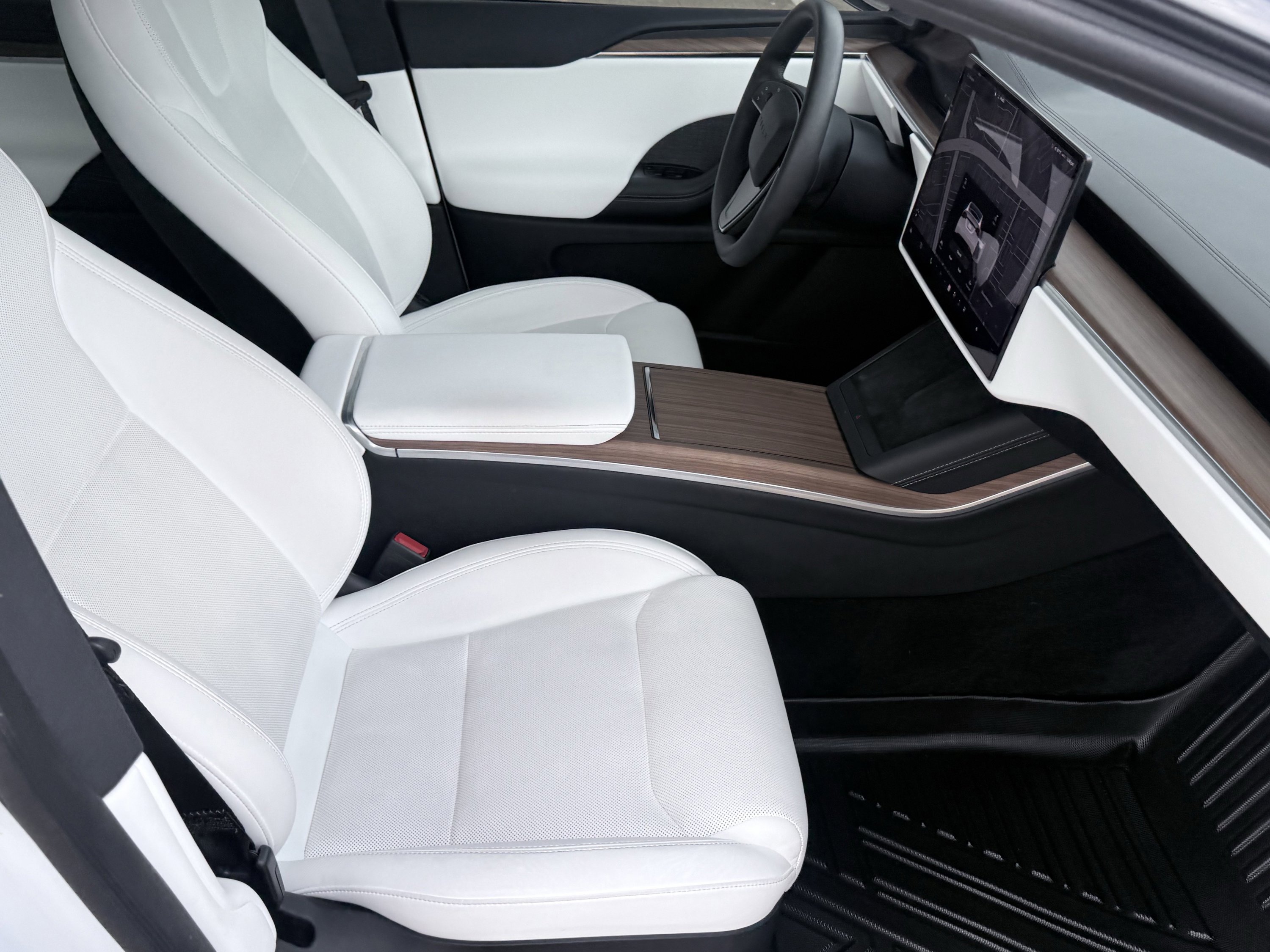 Used 2025 Tesla Model X Long Range image 42