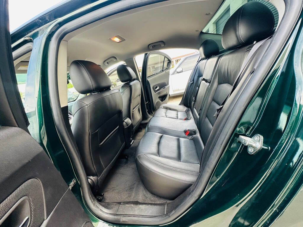 Used 2015 Chevrolet Cruze LT image 19