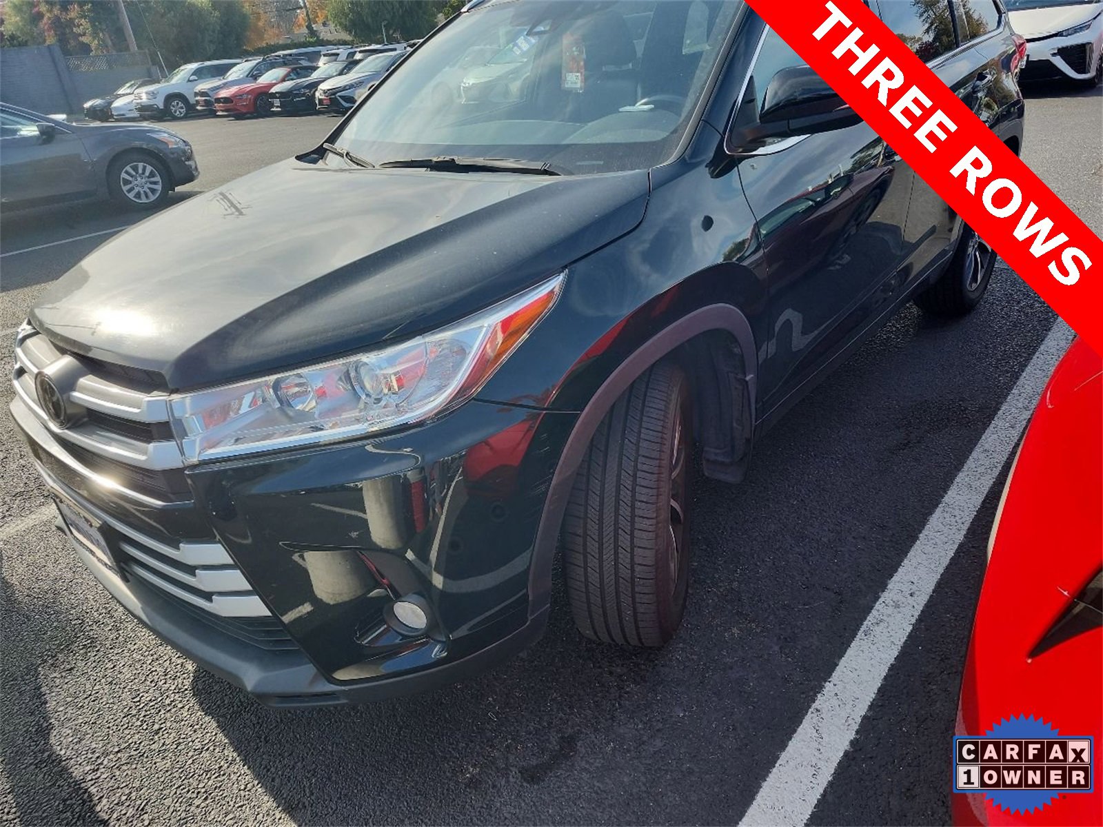 Used 2018 Toyota Highlander XLE image 1