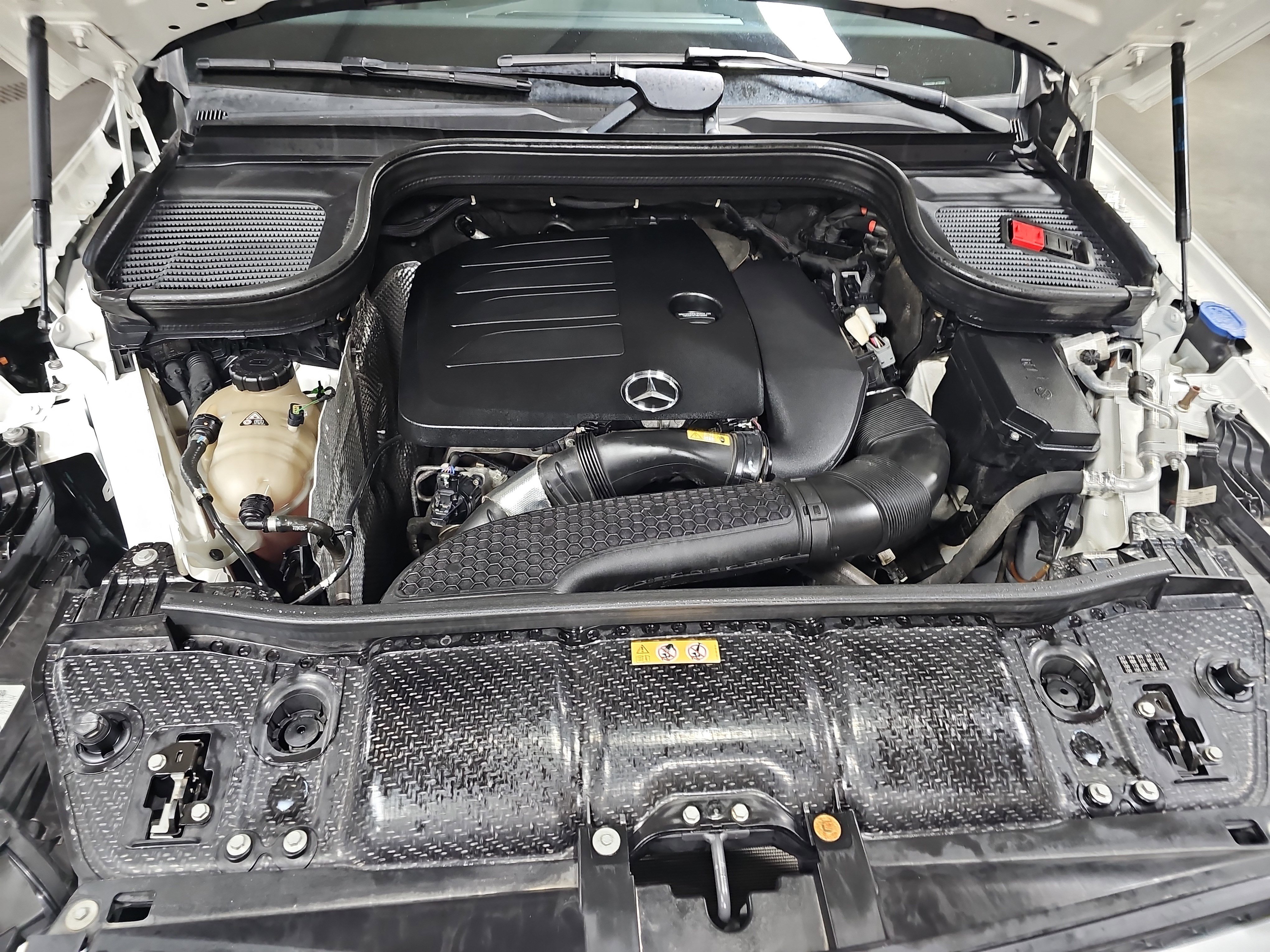 Certified 2020 Mercedes-Benz GLE 350 4MATIC image 32