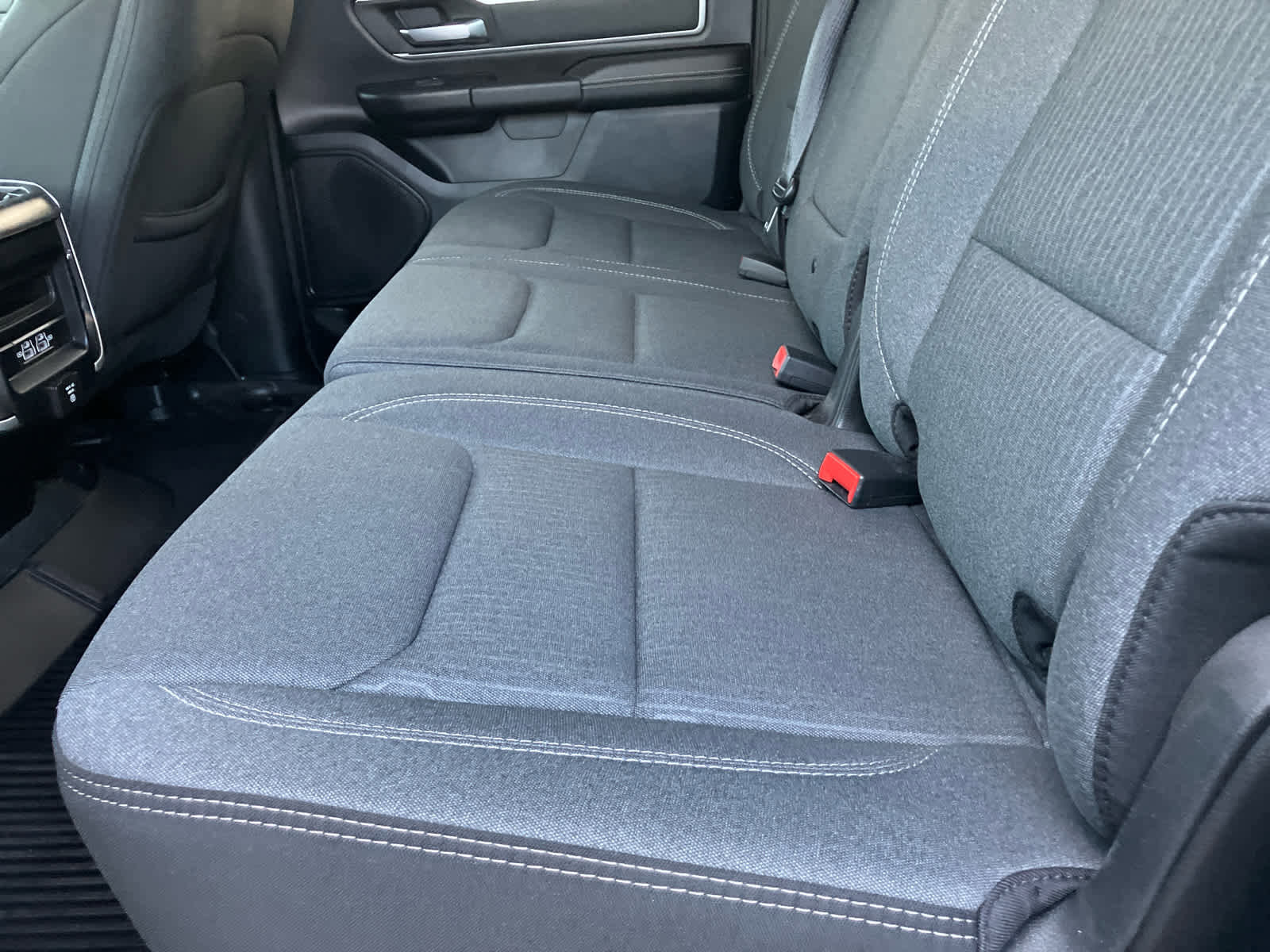 Used 2021 RAM 1500 Big Horn image 9