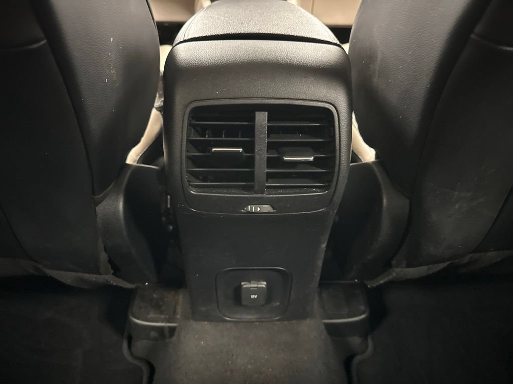 Used 2020 Ford Escape SEL FWD image 22