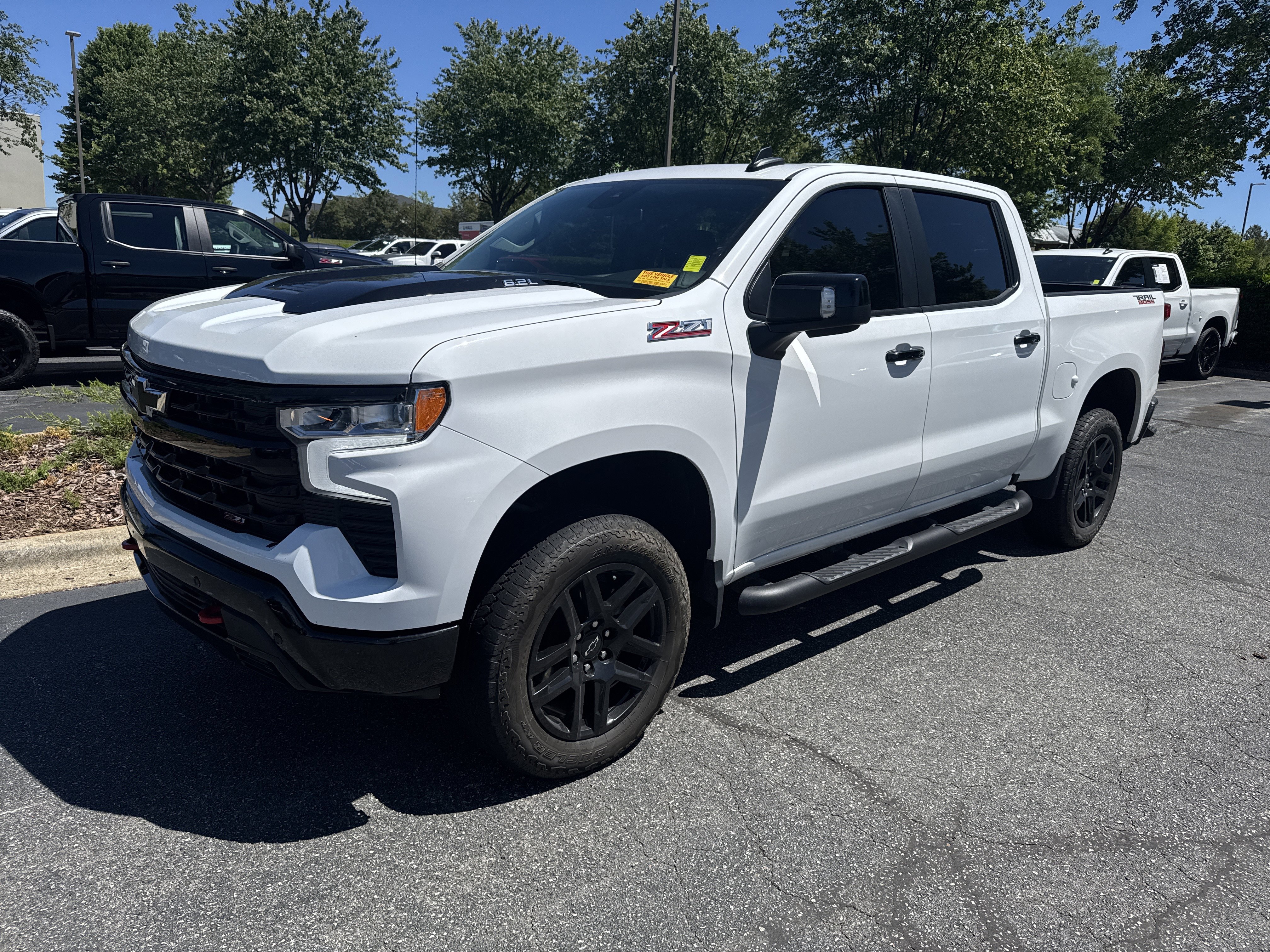Certified 2024 Chevrolet Silverado 1500 LT Trail Boss w/ LT Trail Boss Premium Package AWD/4WD image 5