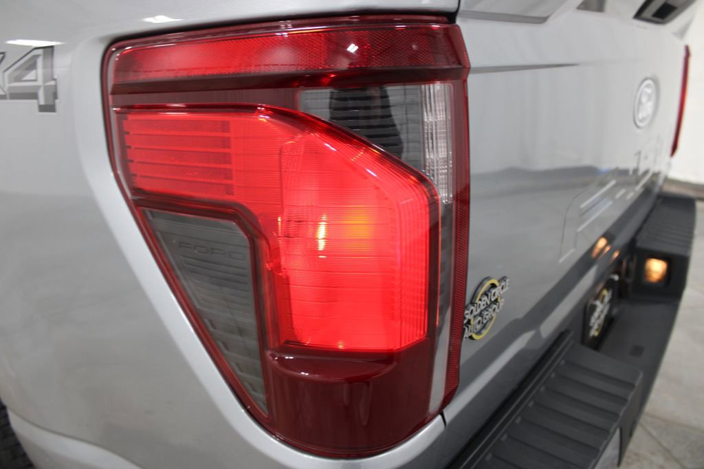 Used 2025 Ford F150 XLT w/ Equipment Group 301A Standard image 18