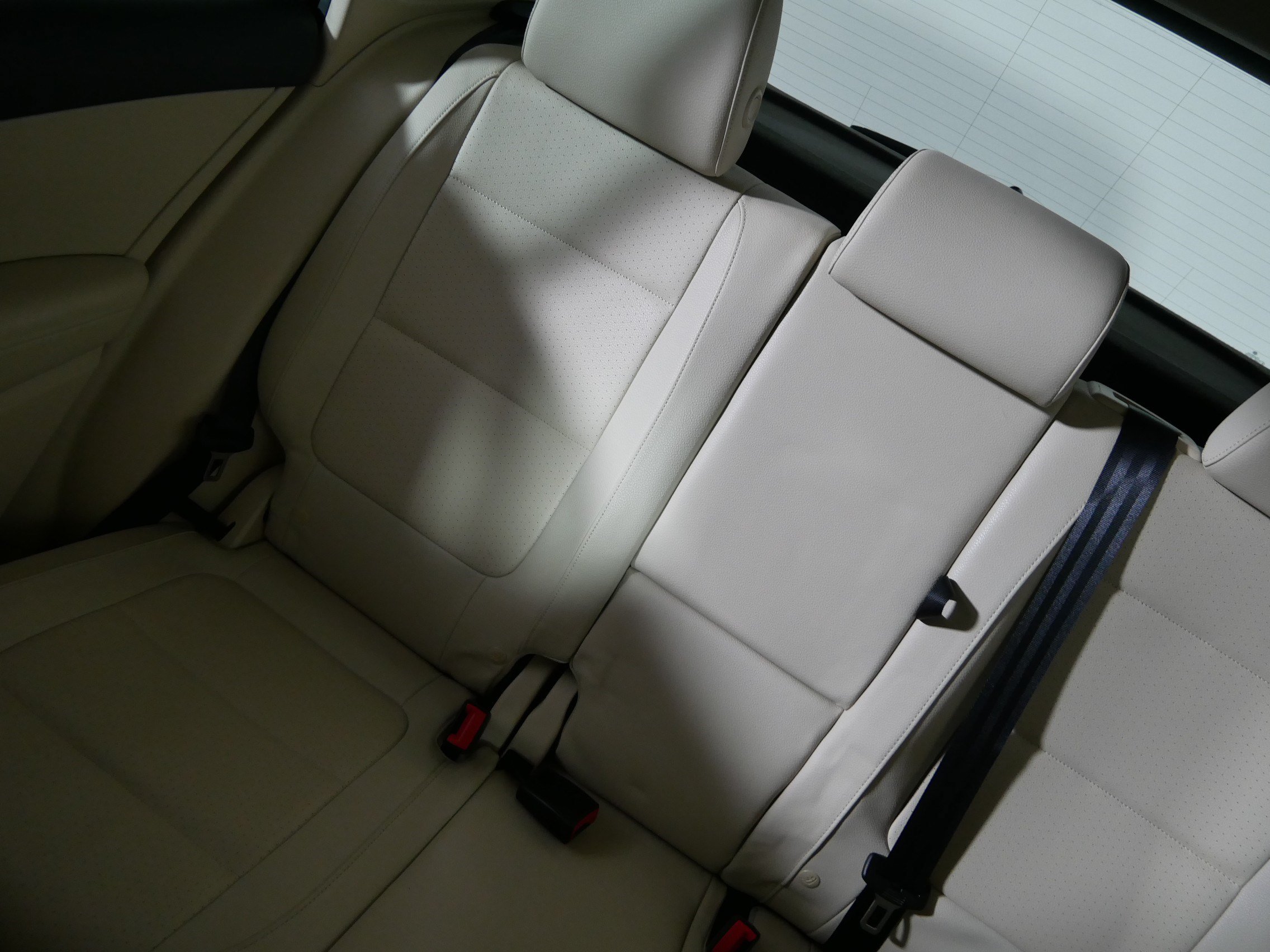 Used 2016 Volkswagen Tiguan S FWD image 12