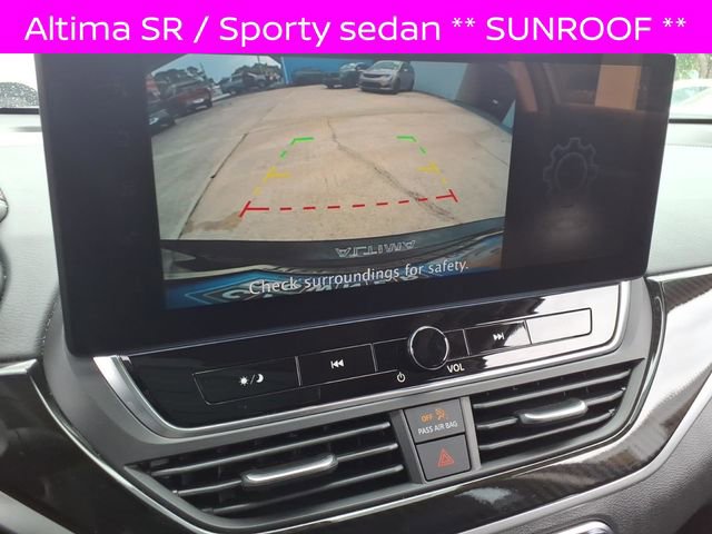 Certified 2025 Nissan Altima 2.5 SR w/ SR Premium Package image 10