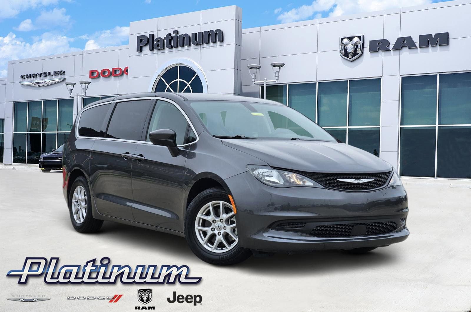 Used 2022 Chrysler Voyager LX