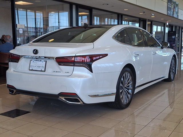 Used 2024 Lexus LS 500 AWD w/ Interior Upgrade Package image 6