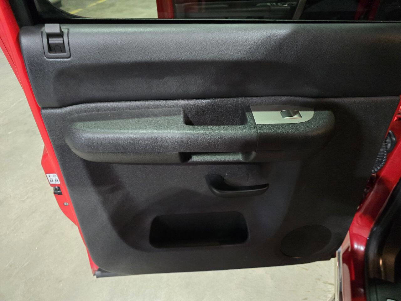 Used 2011 Chevrolet Silverado 1500 LT w/ All-Star Edition image 32