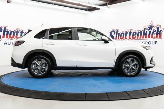 New 2026 Honda HR-V LX image 10