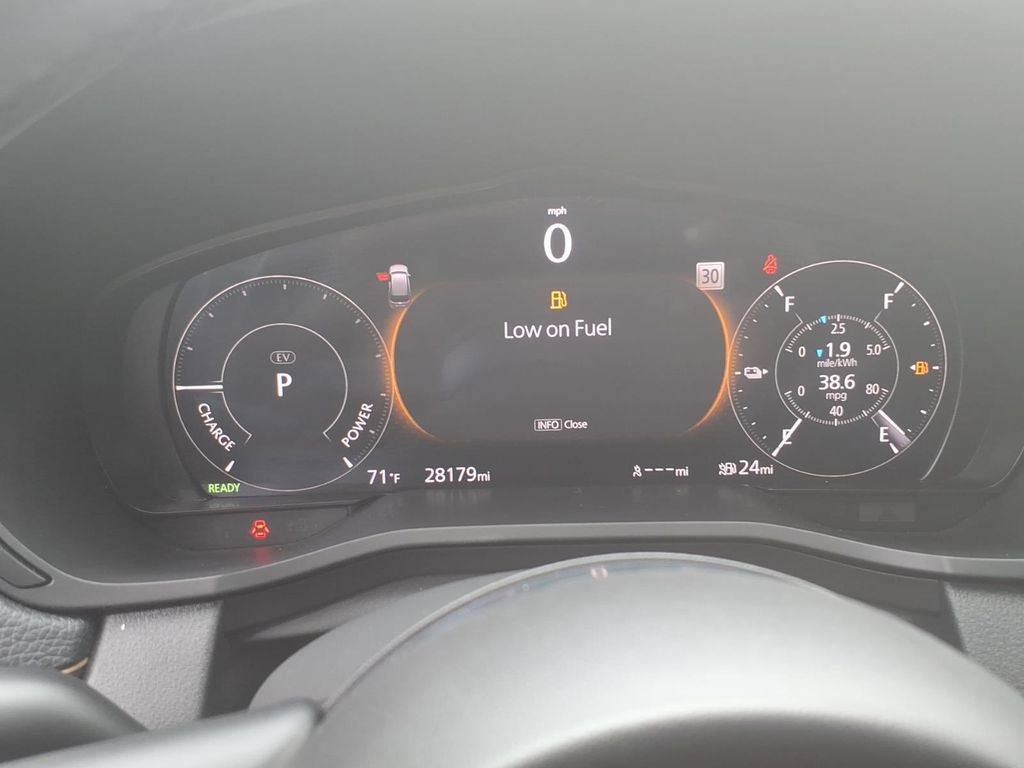 Used 2024 MAZDA CX-90 Plug-In Hybrid w/ Premium Pkg AWD/4WD image 15