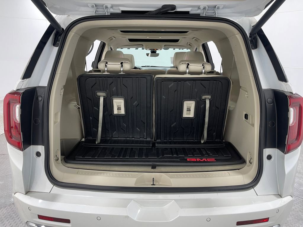 Used 2021 GMC Acadia Denali w/ Denali Technology Package image 26