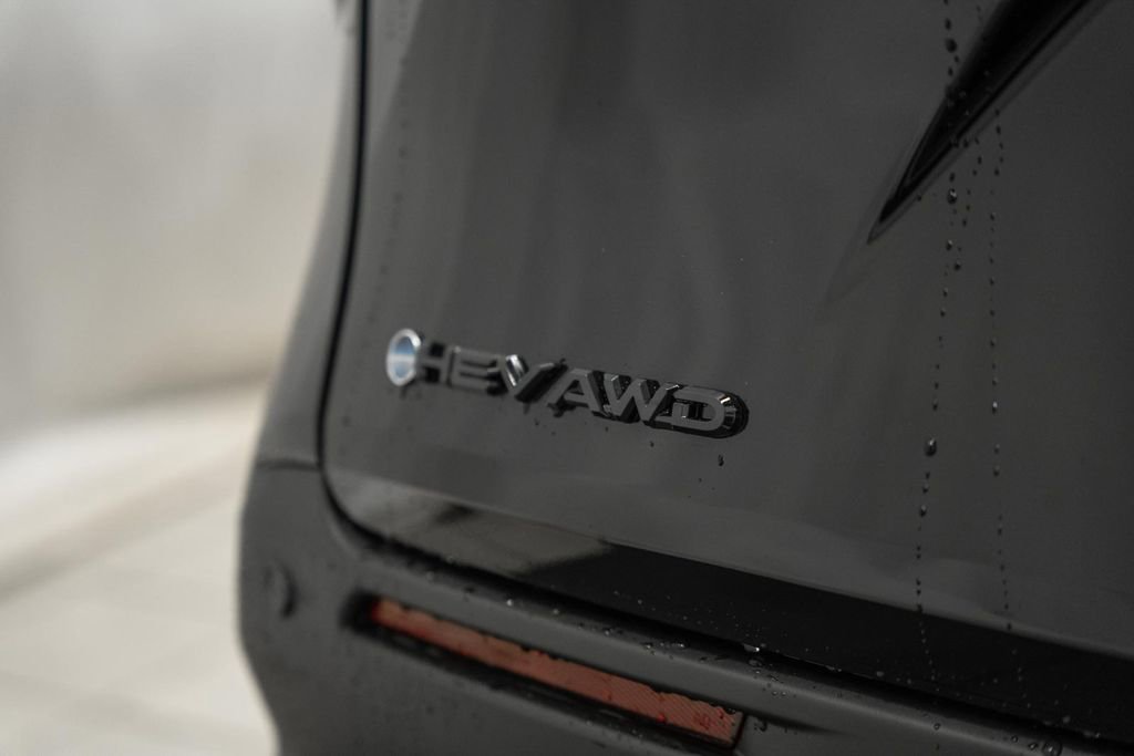 New 2026 Toyota Sienna XLE Woodland Edition image 7