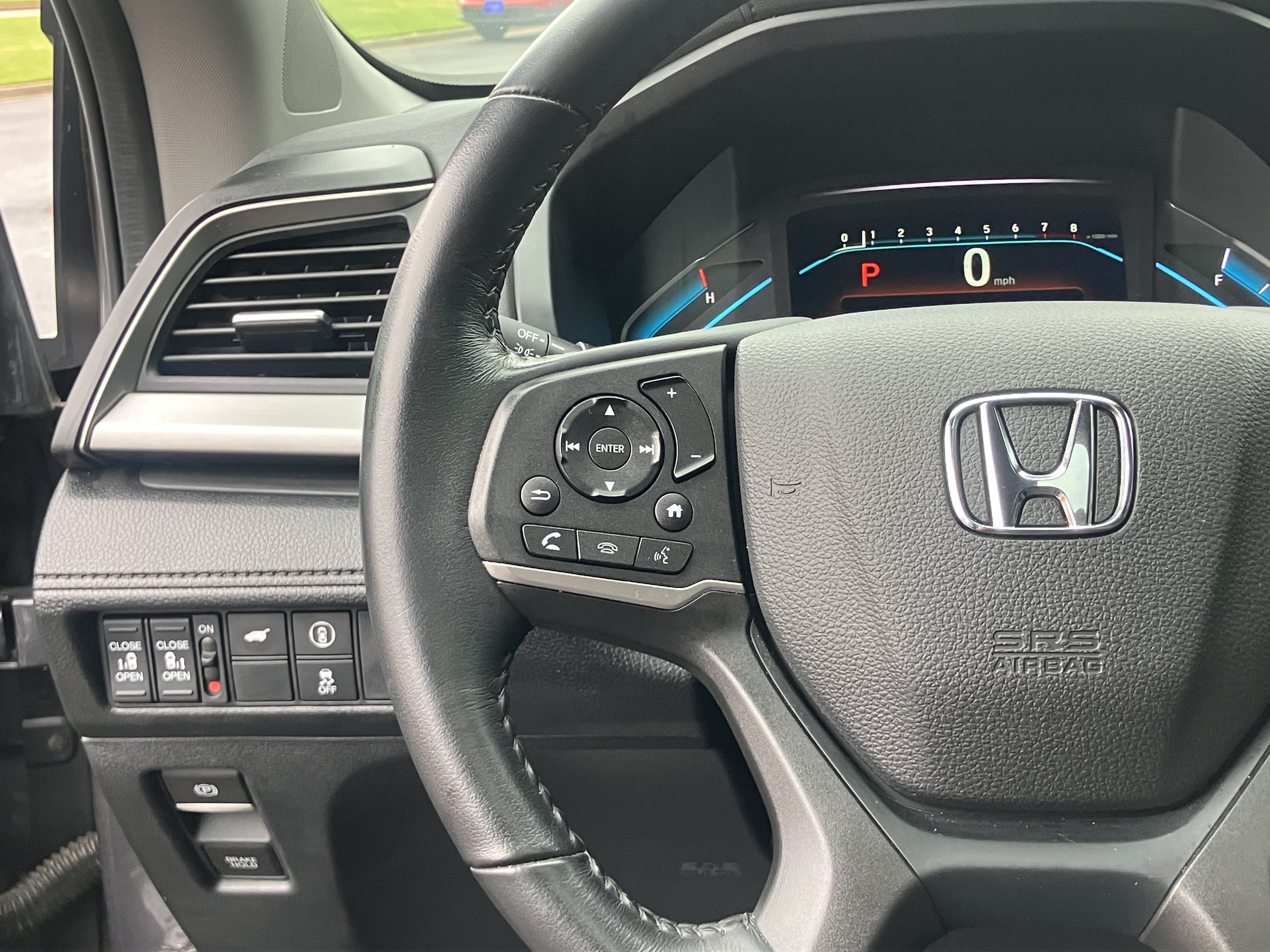 Used 2024 Honda Odyssey EX-L image 21