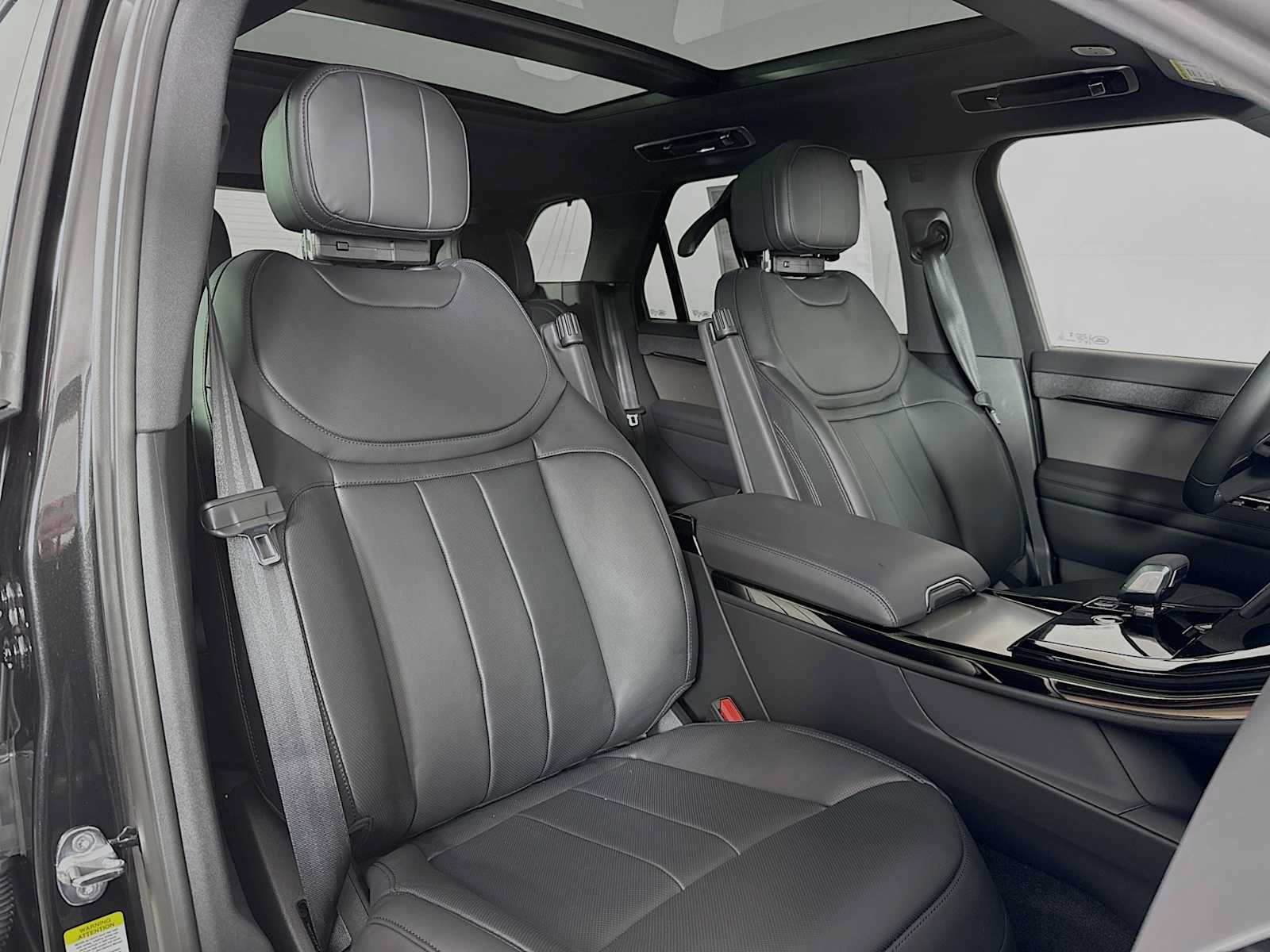New 2026 Land Rover Range Rover Sport Dynamic SE AWD/4WD image 28