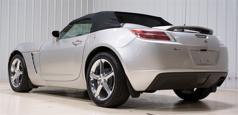Used 2008 Saturn Sky w/ Premium Trim Package RWD image 5