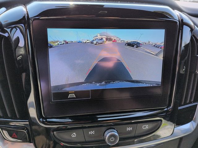 Used 2023 Chevrolet Traverse LT image 21
