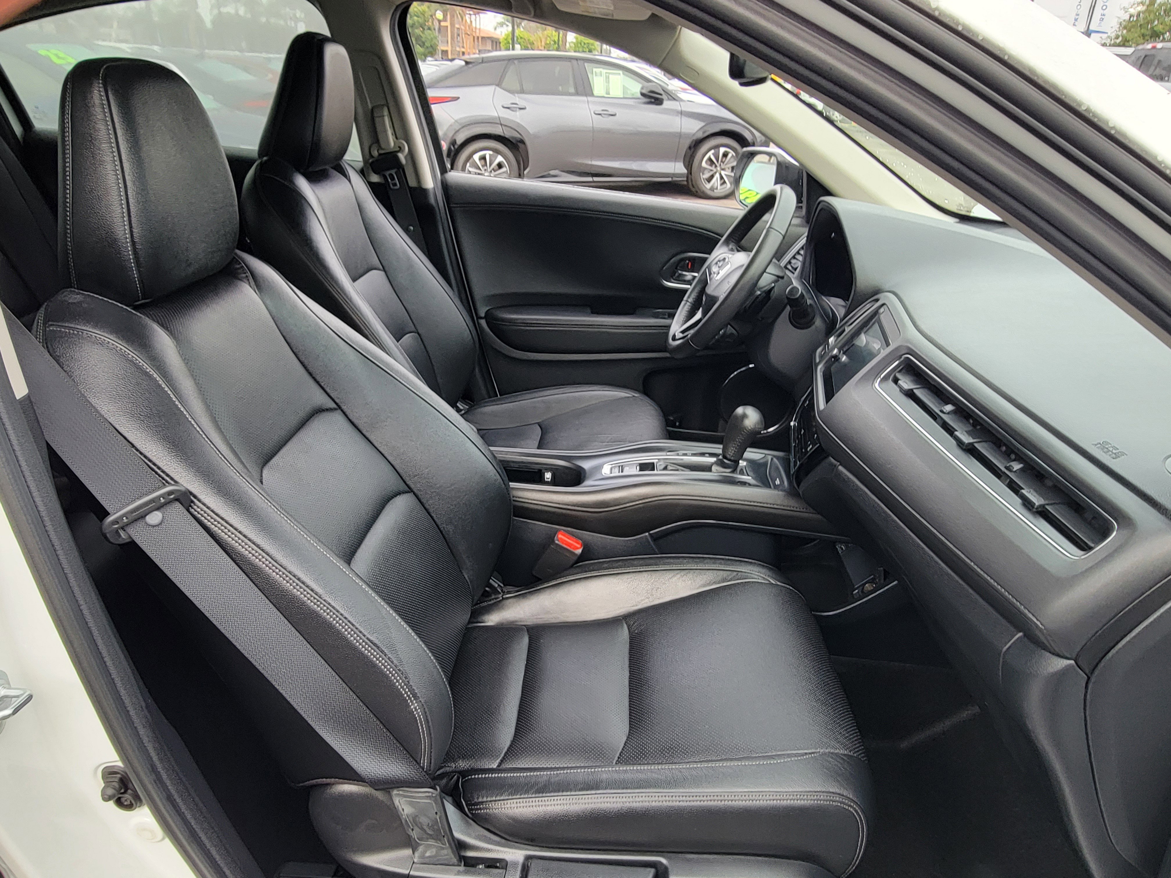 Used 2022 Honda HR-V EX-L image 19