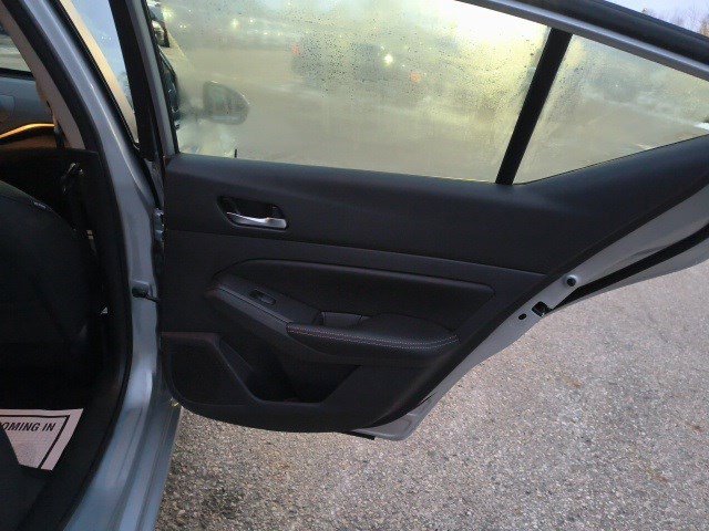 Used 2022 Nissan Altima 2.5 SV image 15