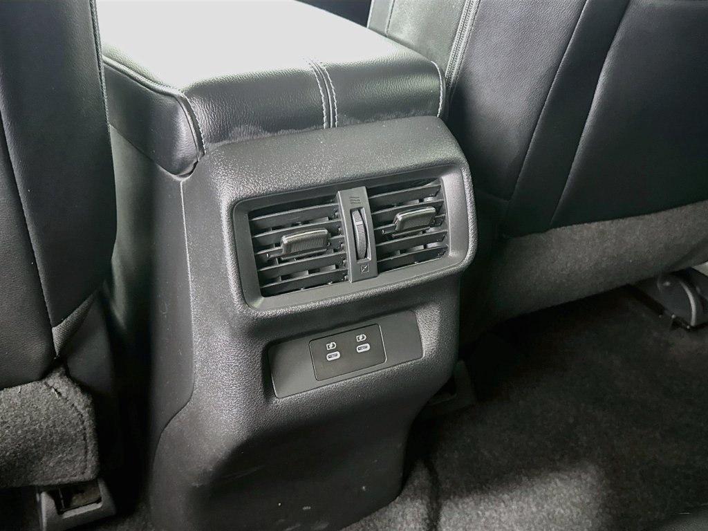 Used 2025 Nissan Murano SL AWD/4WD image 27