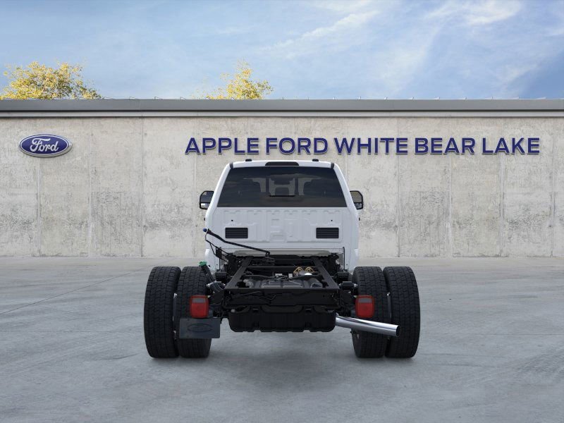 New 2026 Ford F550 4x4 Crew Cab image 5