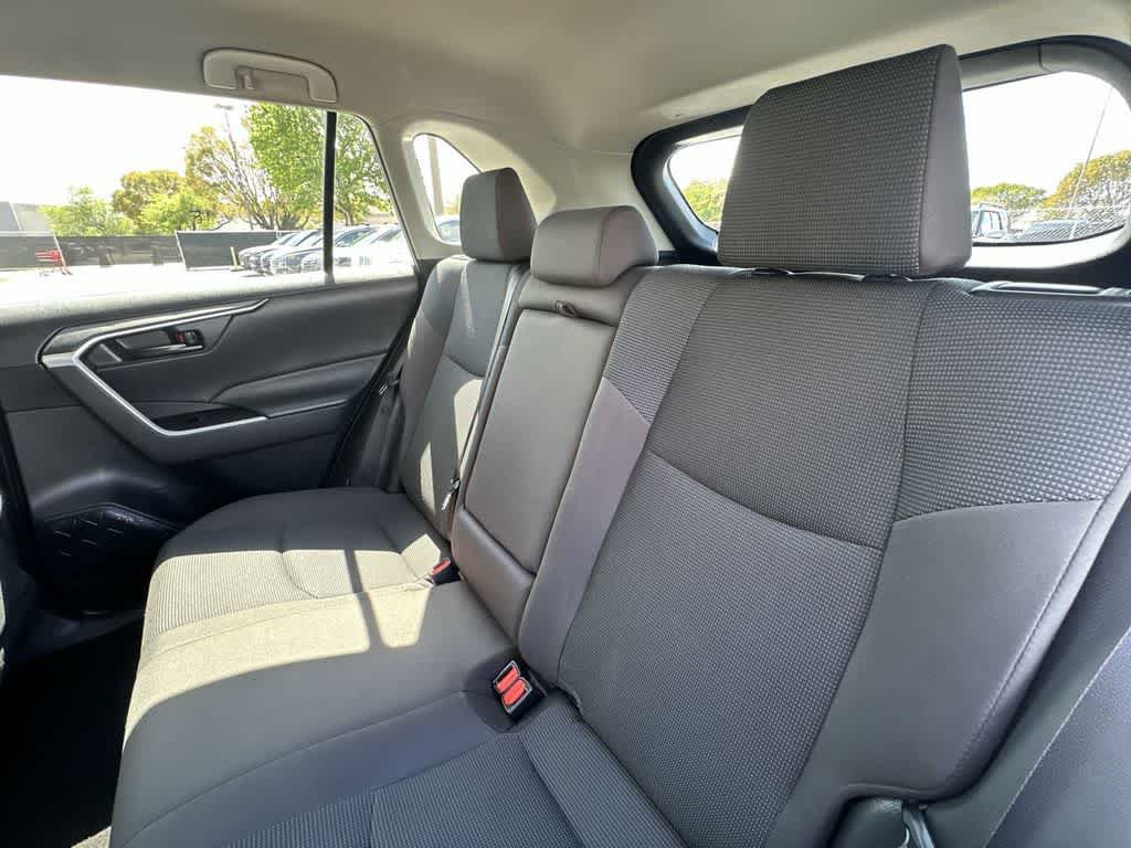 Used 2023 Toyota RAV4 LE AWD/4WD image 22