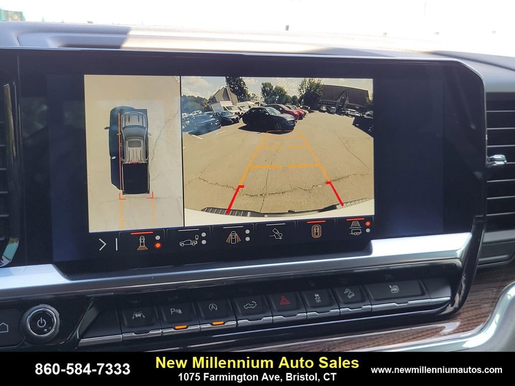 Used 2024 Chevrolet Silverado 1500 LT Trail Boss w/ Convenience Package II image 20