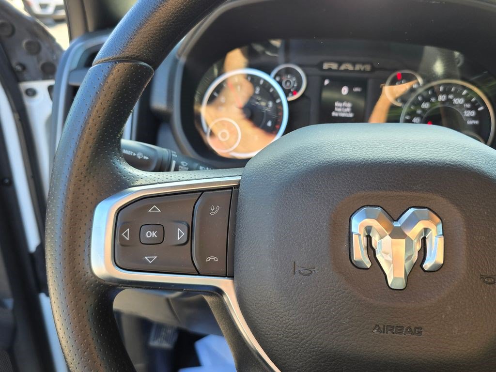 New 2025 RAM 5500 Tradesman AWD/4WD image 22