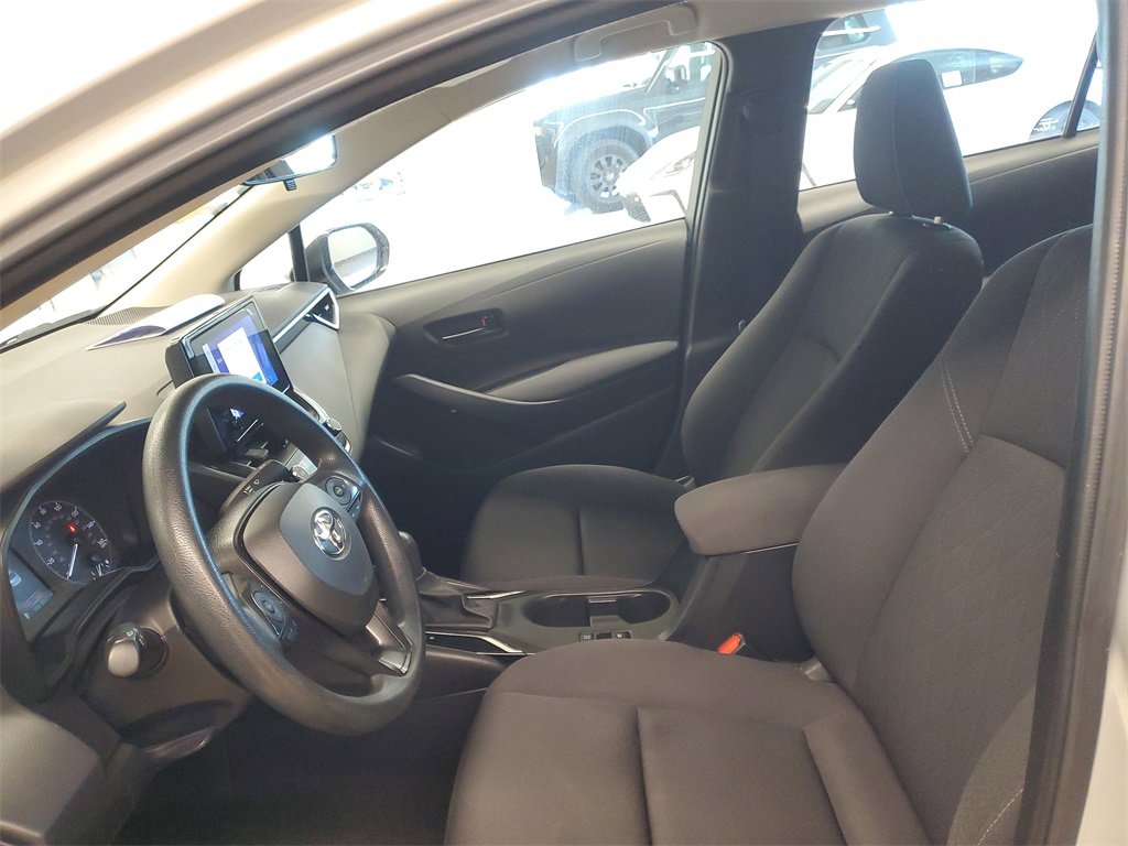Used 2023 Toyota Corolla LE image 14