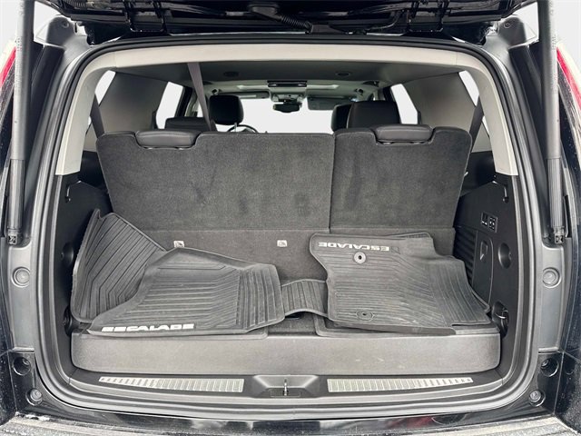 Used 2015 Cadillac Escalade Premium image 5