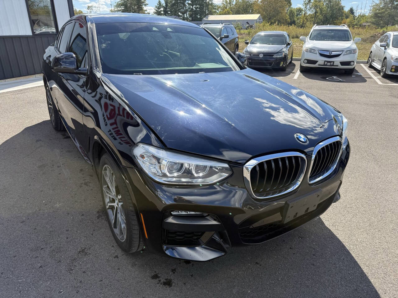 Used 2021 BMW X4 xDrive30i w/ M Sport Package image 4