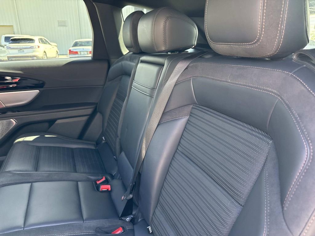 Certified 2024 Lincoln Nautilus Reserve w/ Equipment Group 203A image 14