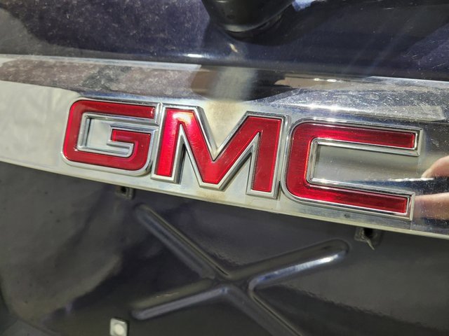 Used 2015 GMC Acadia SLE image 60