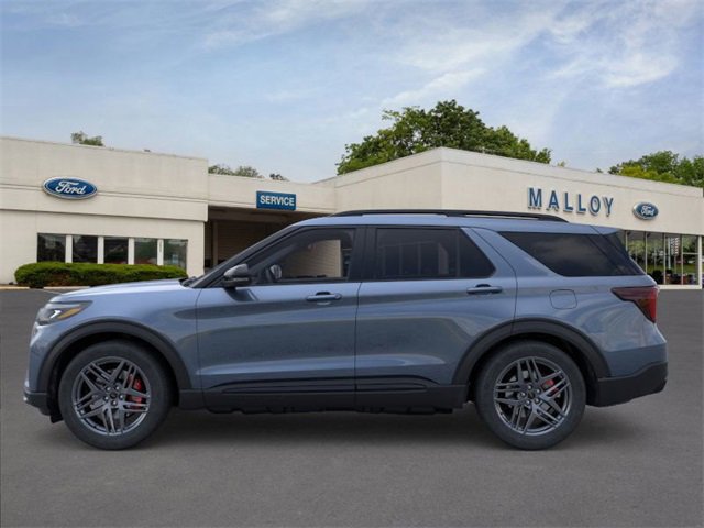 New 2026 Ford Explorer ST image 3