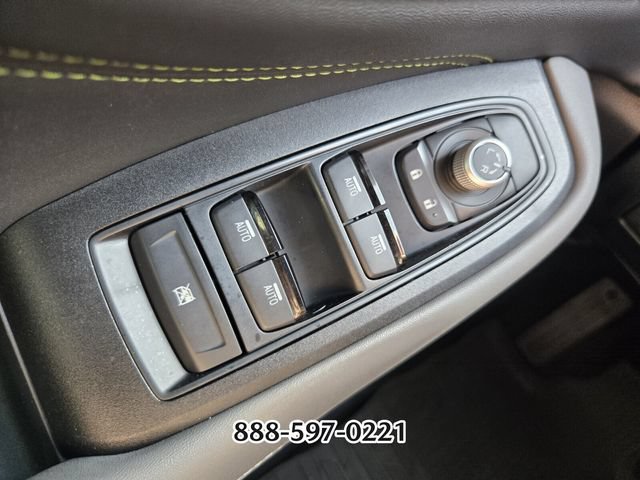 Used 2025 Subaru Outback Onyx Edition AWD/4WD image 32