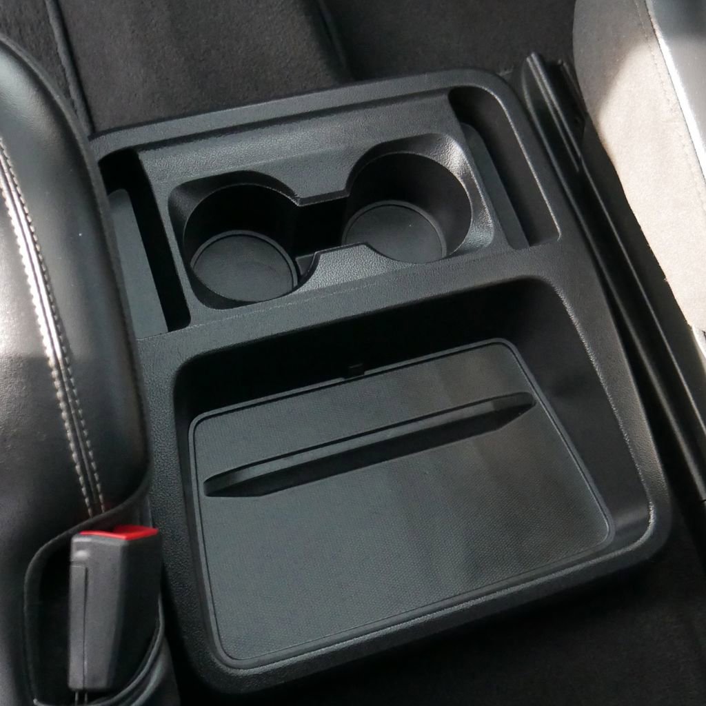 Used 2021 Ford Explorer XLT w/ Equipment Group 202A image 26