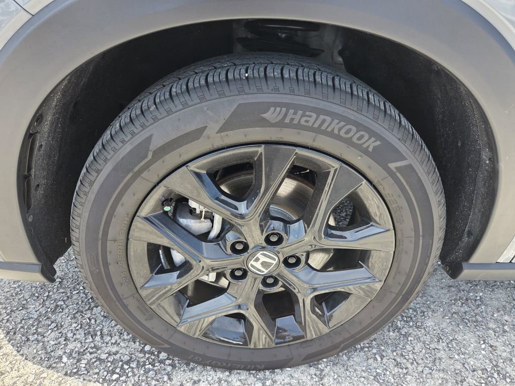 Used 2025 Honda HR-V Sport image 9