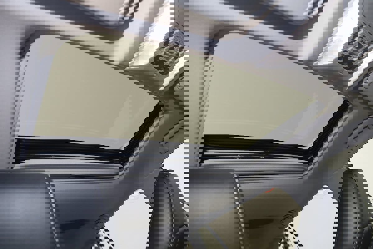 Used 2022 Toyota RAV4 Limited image 10