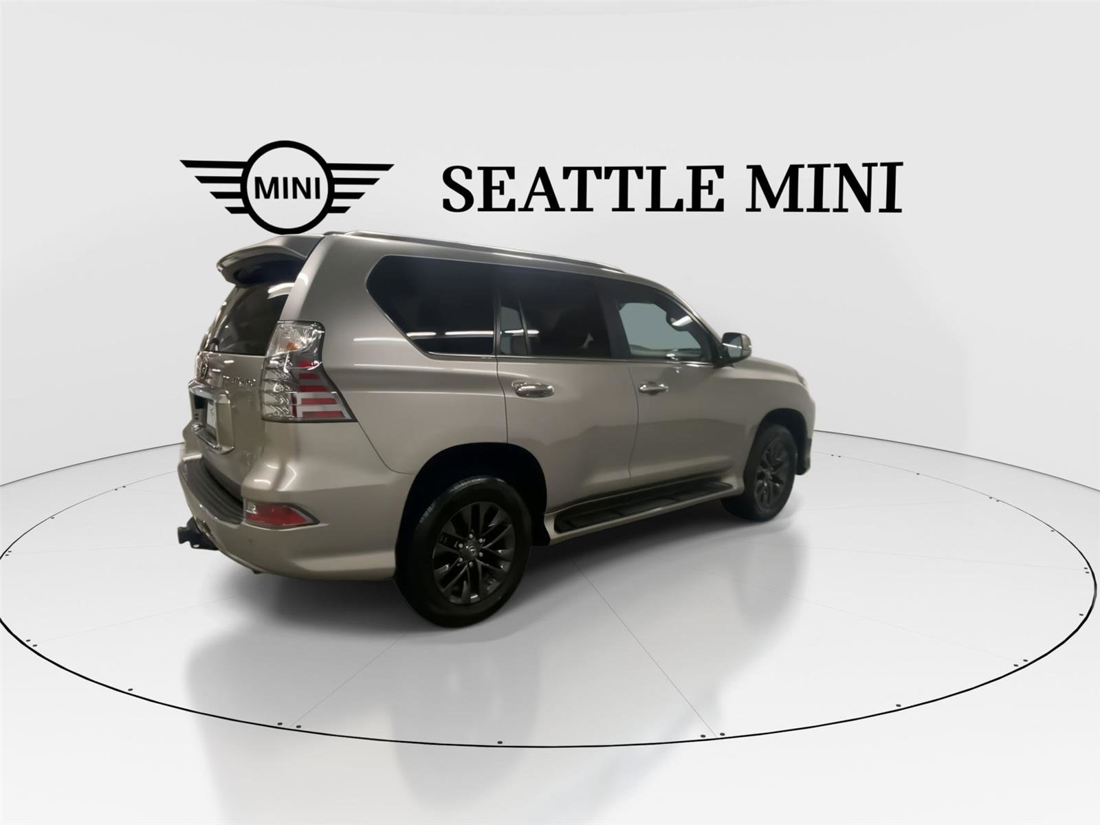 Used 2023 Lexus GX 460 Premium w/ Premium Package AWD/4WD image 11