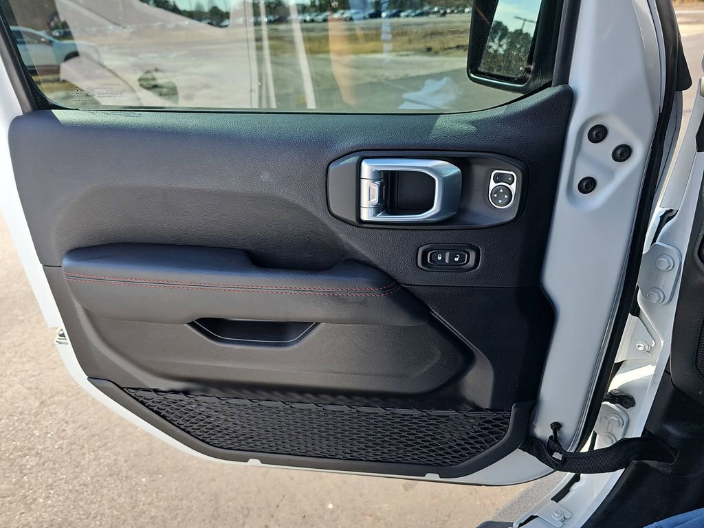 Used 2021 Jeep Wrangler Unlimited Rubicon w/ Xtreme Recon 35" Tire Package image 29