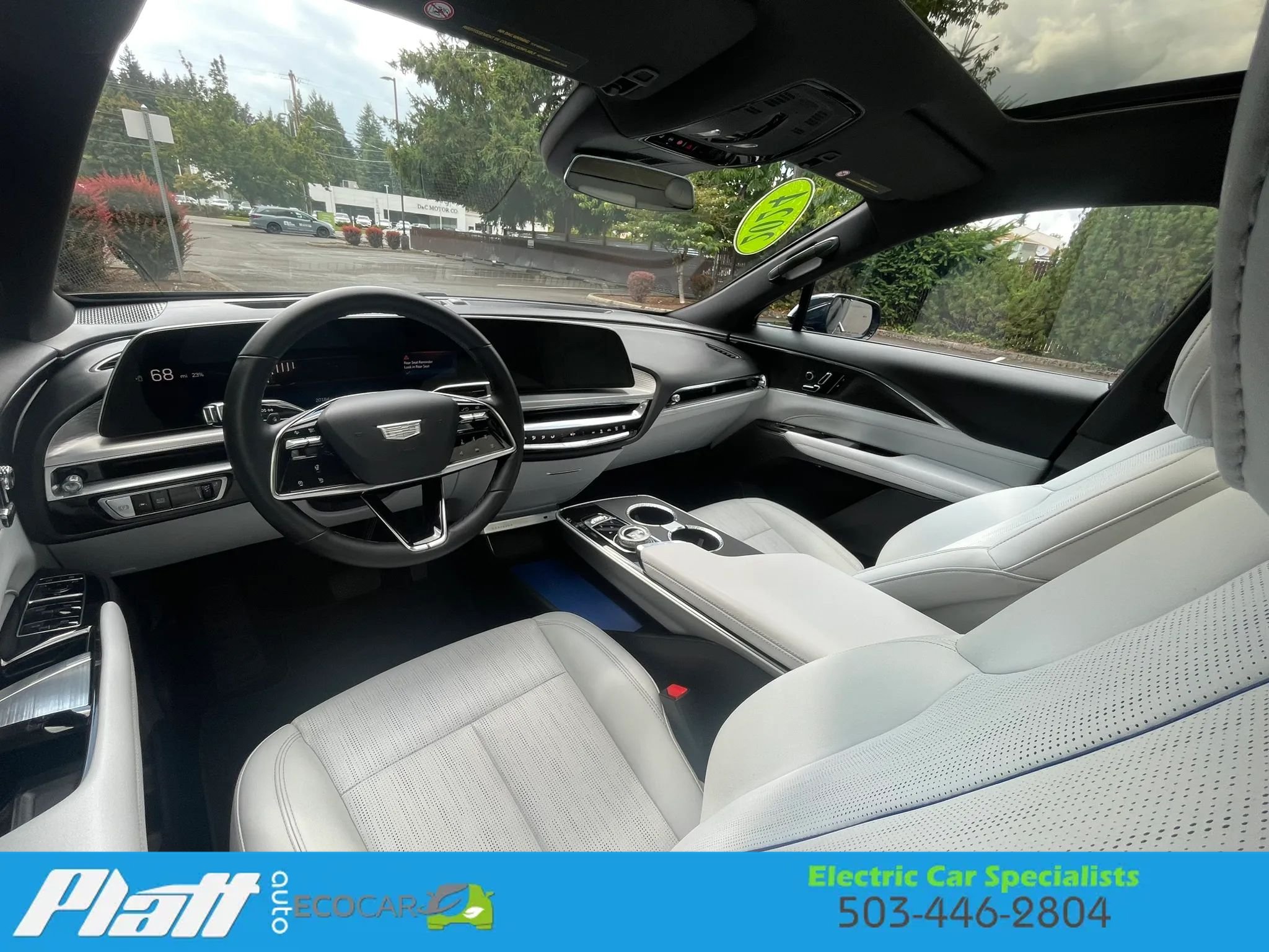 Used 2024 Cadillac Lyriq Luxury AWD/4WD image 35