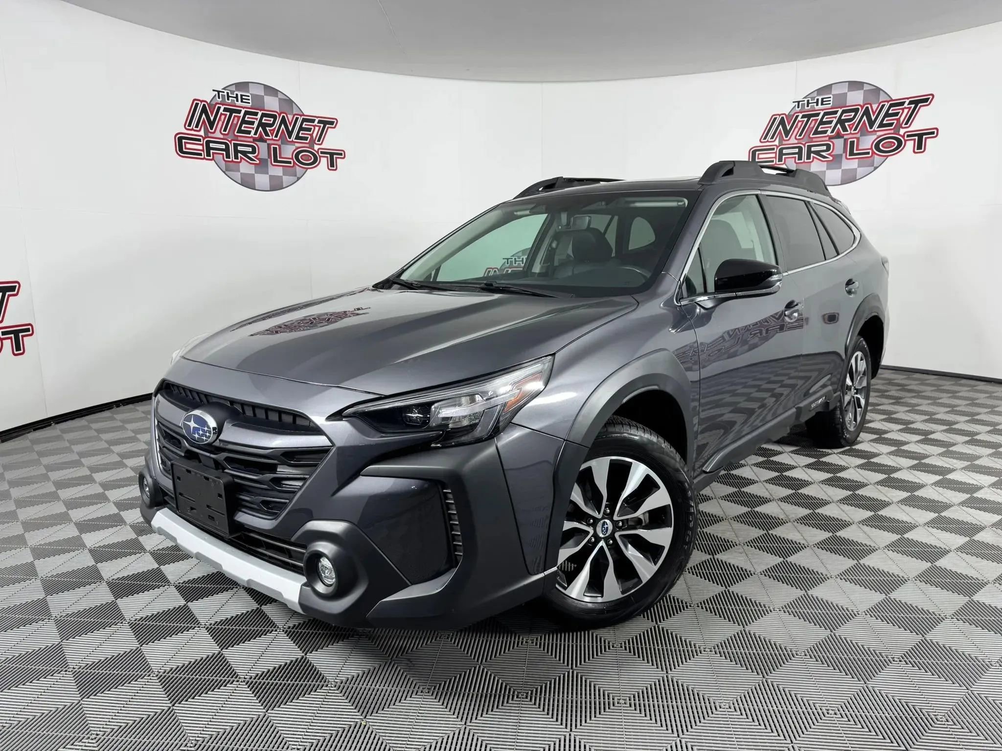 Used 2024 Subaru Outback Limited image 1