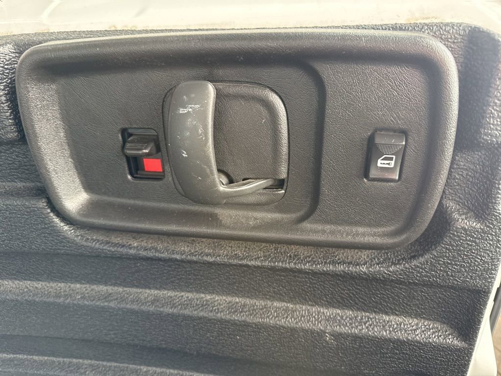 Used 2014 Chevrolet Express 1500 image 22