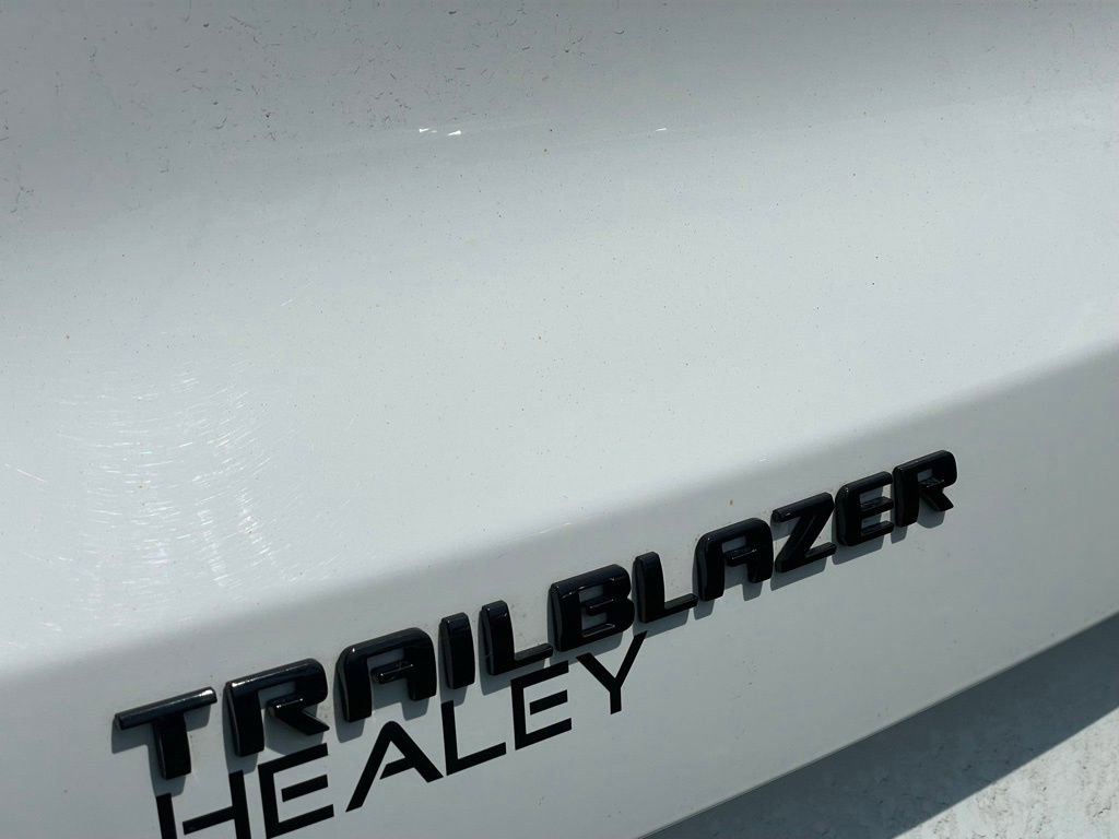 Used 2023 Chevrolet TrailBlazer RS w/ Convenience Package image 29