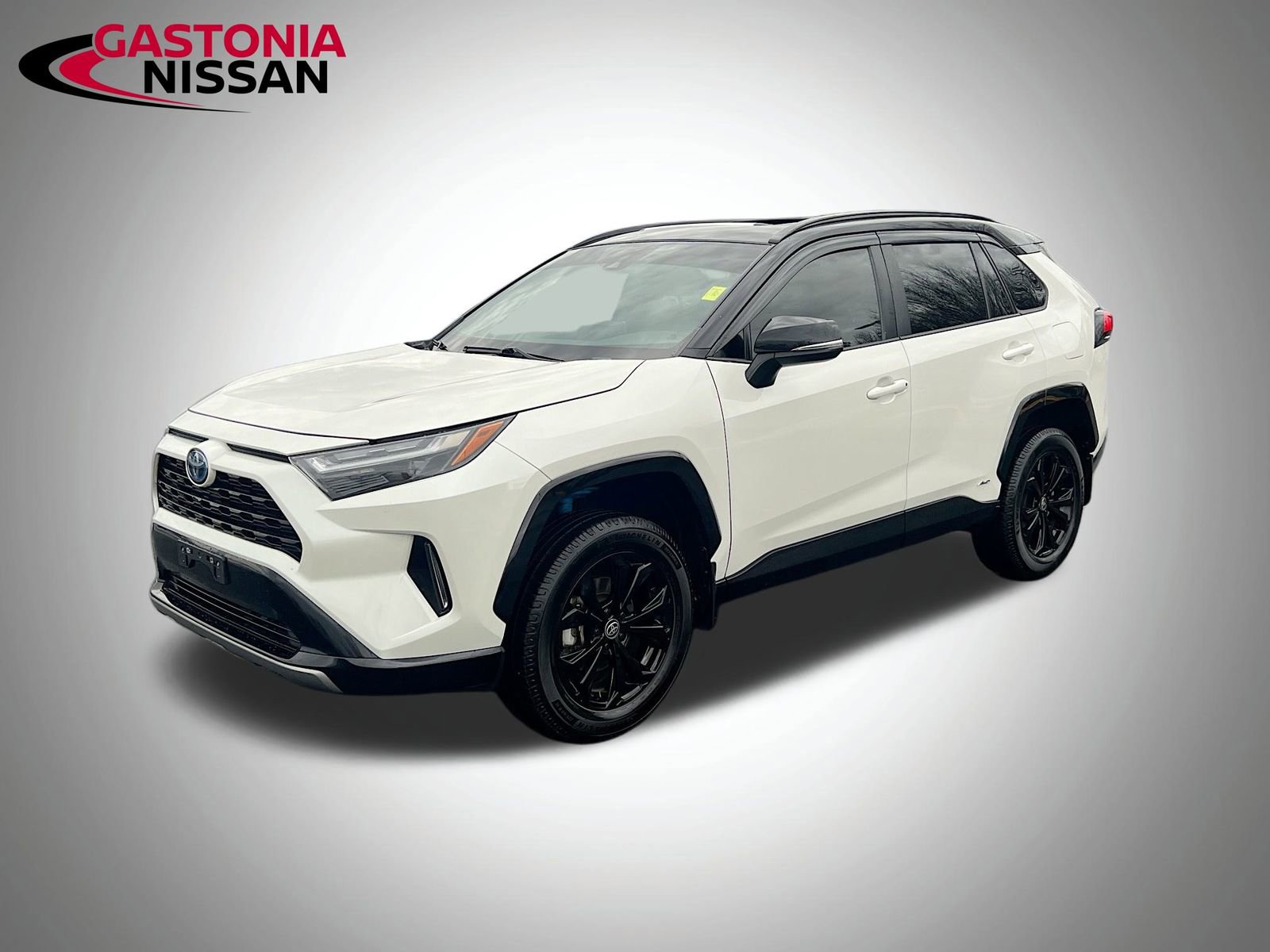 Used 2022 Toyota RAV4 XSE video 3