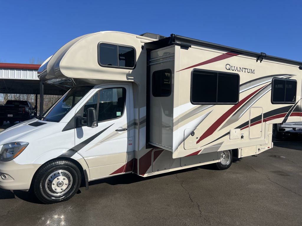 Used 2018 Mercedes-Benz Sprinter 3500 image 38