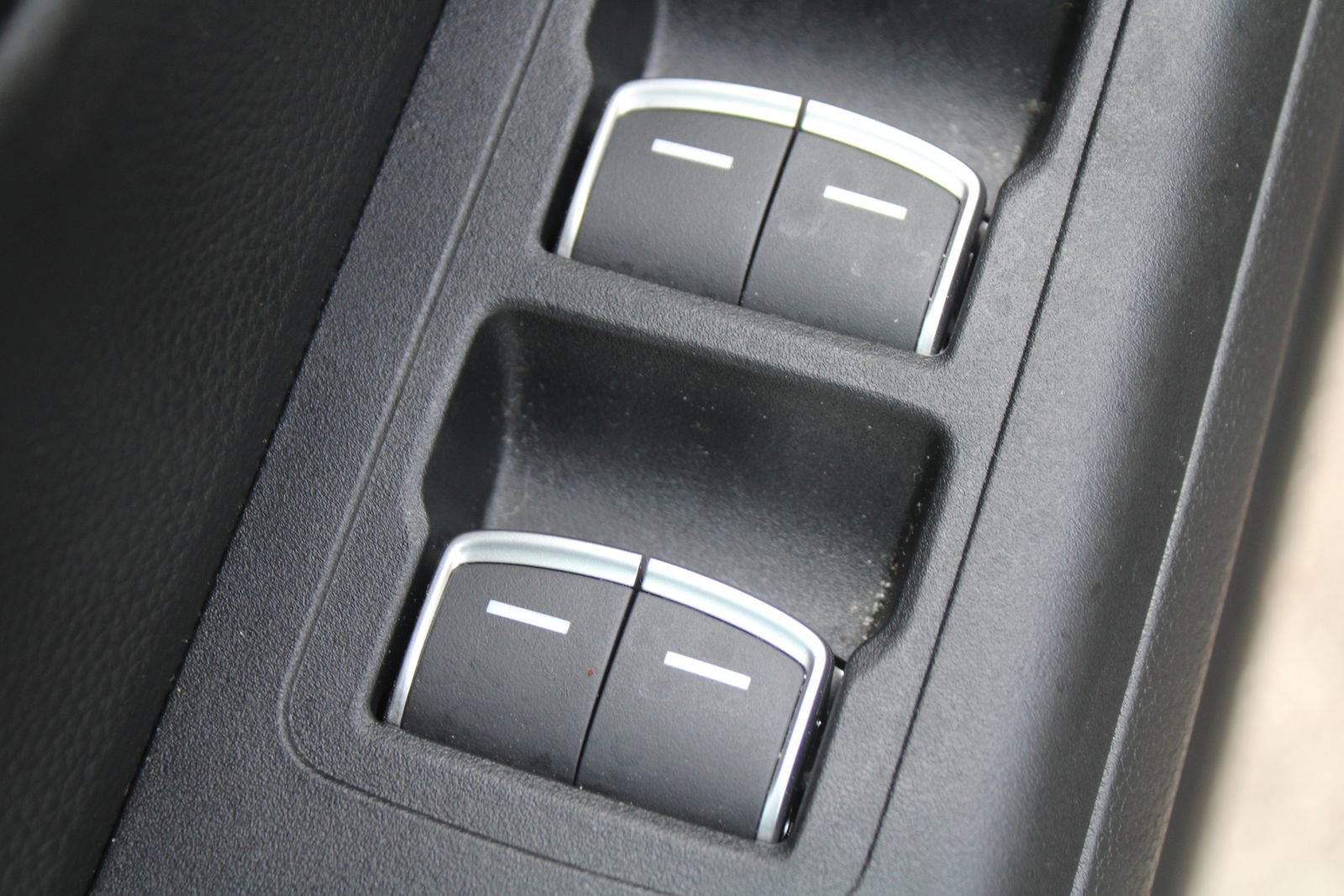 Used 2025 Honda CR-V EX-L image 20